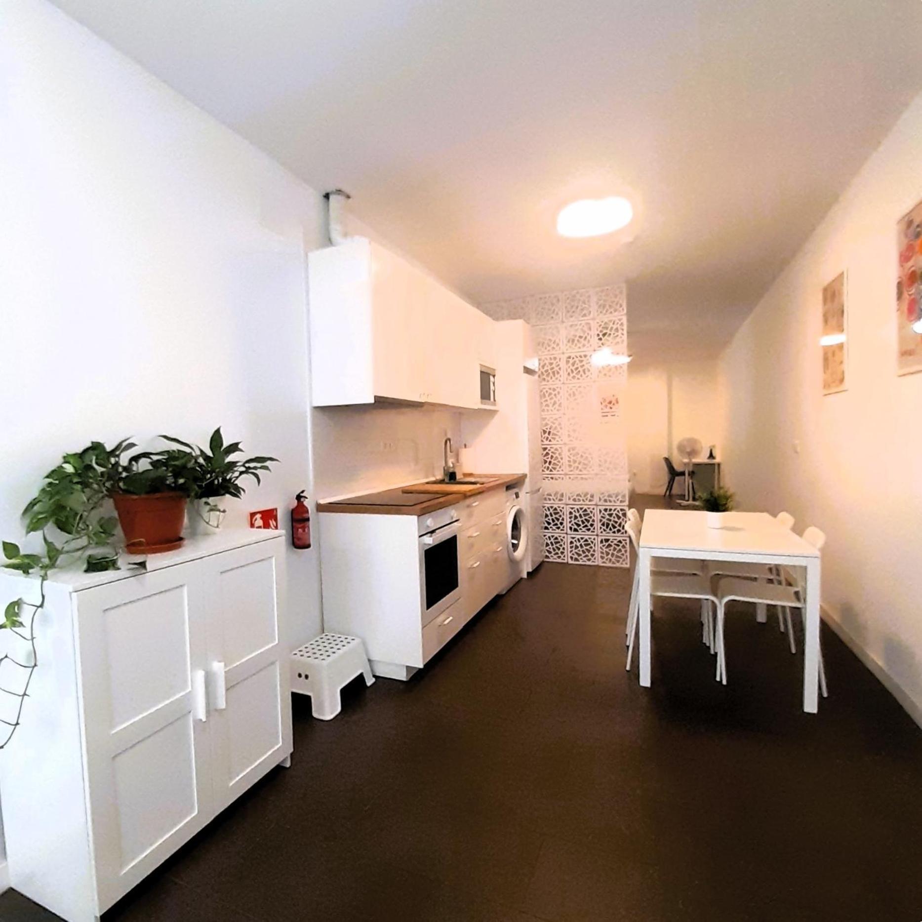 La Caramba Amplio Apartamento En La Playa Málaga Eksteriør bilde